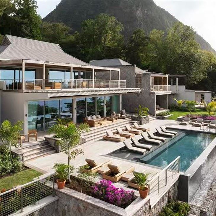 green windows hotel